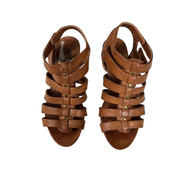 White Mountain Chestnut Brown Gladiator Wedge Sandals With Studs Size 6 - Picture 3 of 6